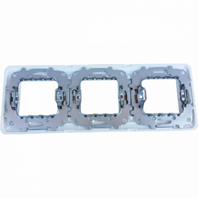 Placa 3 ventanas 6 módulos Niessen Stylo Blanco Alpino