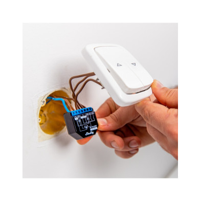 Comprar Relé inteligente para persianas Shelly plus 2.0PM WiFi-BT