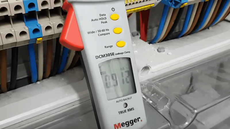 dcm305e pinza amperimetrica Megger